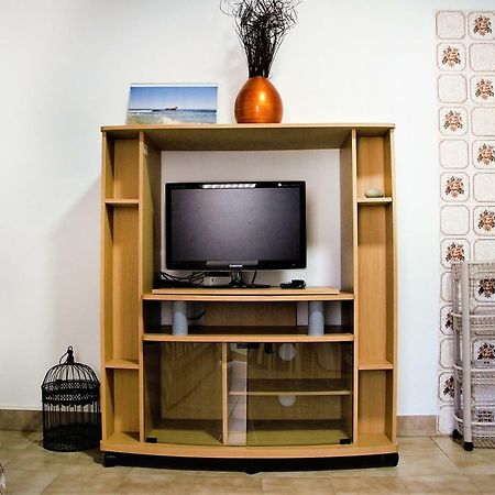 Apartamento T1, 50 Metros Da Praia Apartment Quarteira Bagian luar foto